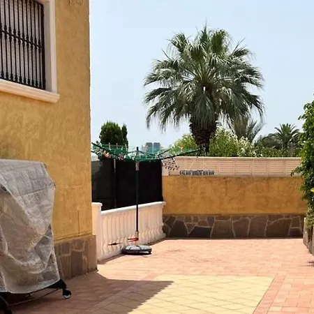 Casa Rose - 4-bed With Private Pool In Villa Calp